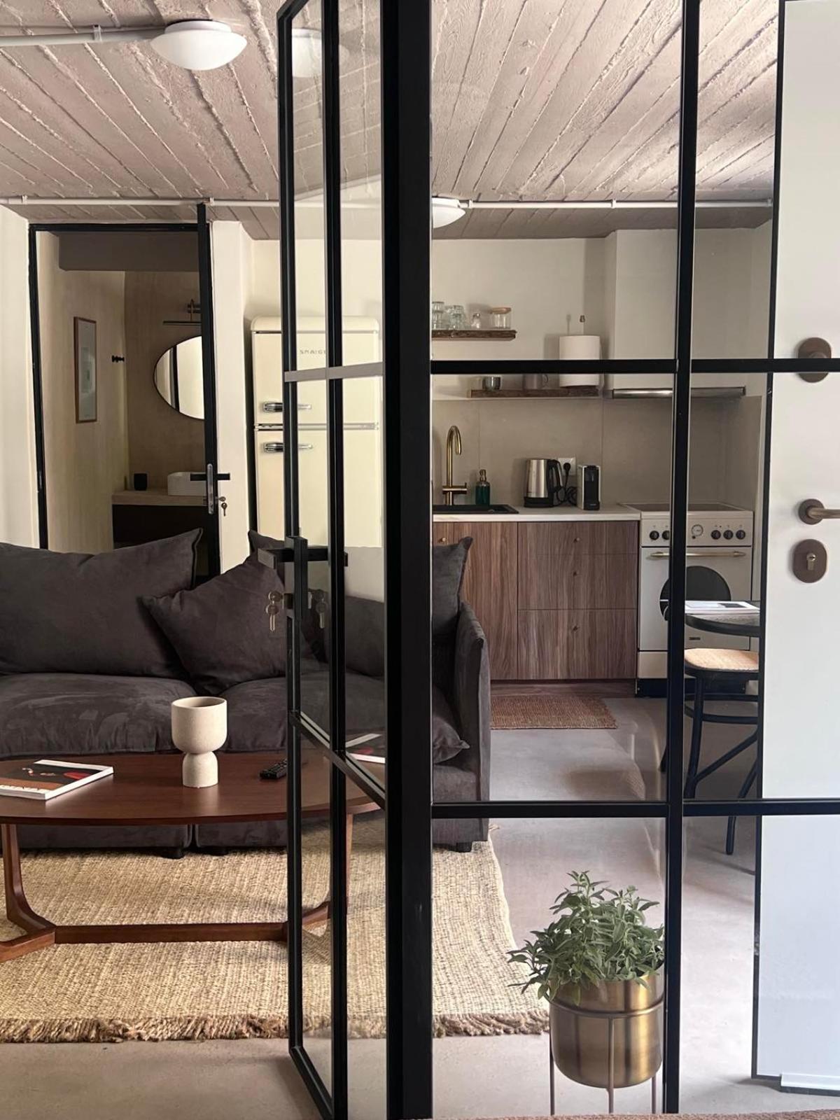 Alfiea Home 65M2 & Alfiea Studio 35M2 อาร์เตมีดา ภายนอก รูปภาพ