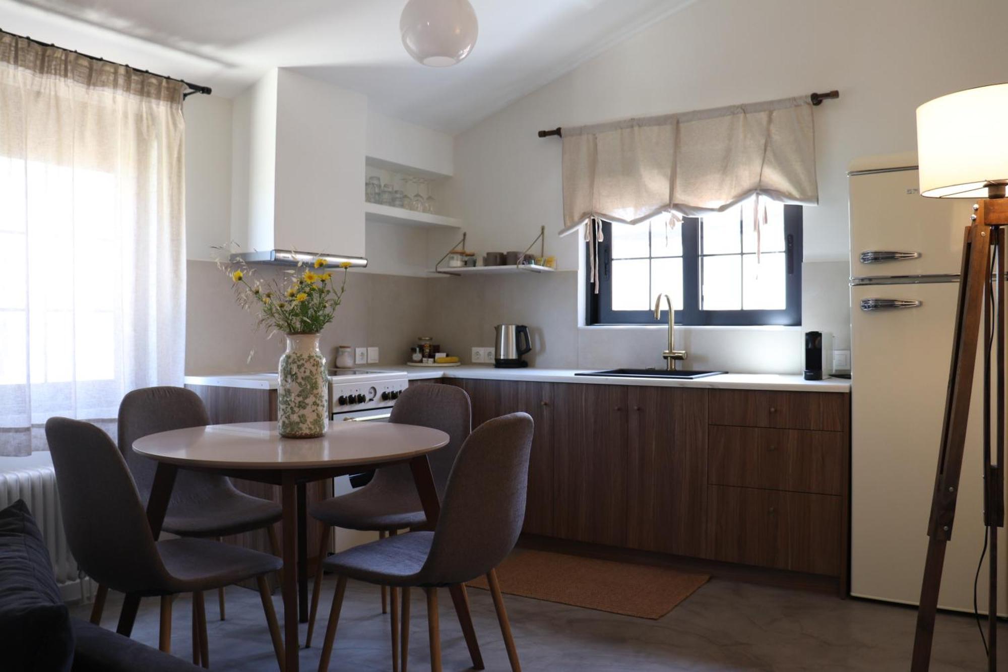 Alfiea Home 65M2 & Alfiea Studio 35M2 อาร์เตมีดา ภายนอก รูปภาพ